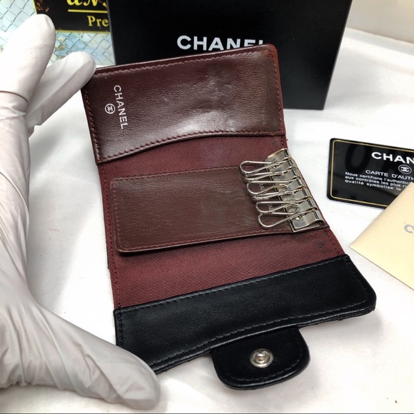 🔮SOLD🔮CHANEL classic flap quilted Matelasse CC 6 Key Holder Case lambskin - Picture 8 of 14